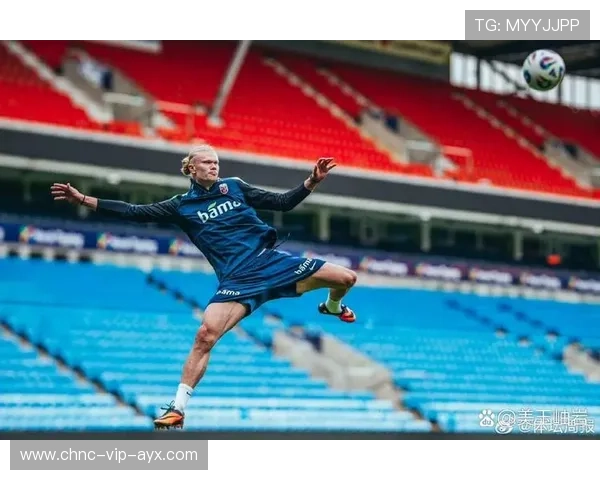 哈兰德的世界杯挑战：曼城巨星能否在赛场上超越梅西和C罗？